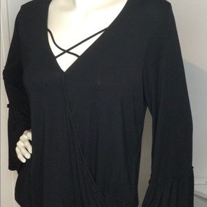 American Eagle Soft and Sexy Bell Sleeves Drape L